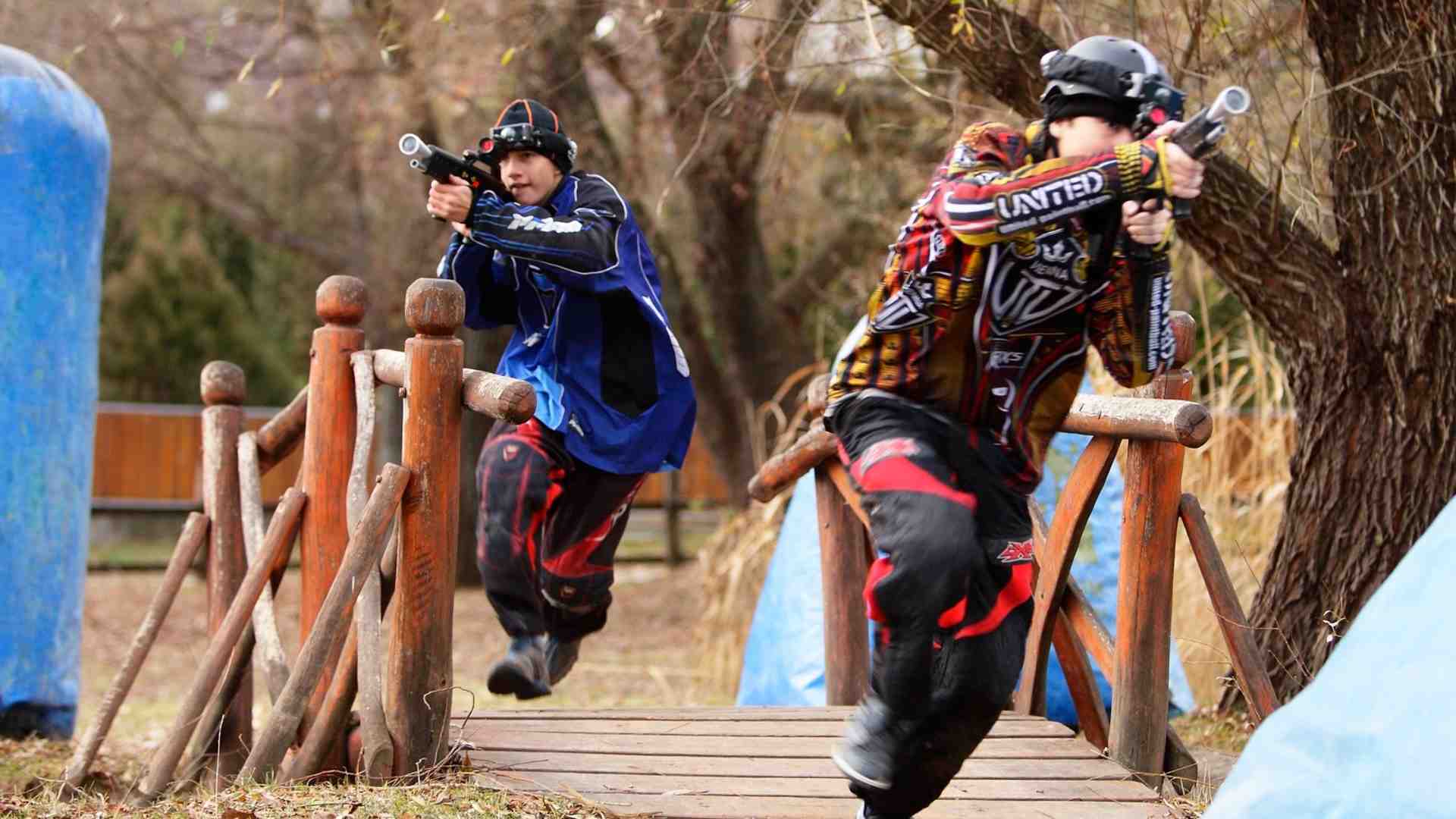 Two players enjoying outdoor laser tag in Liberec